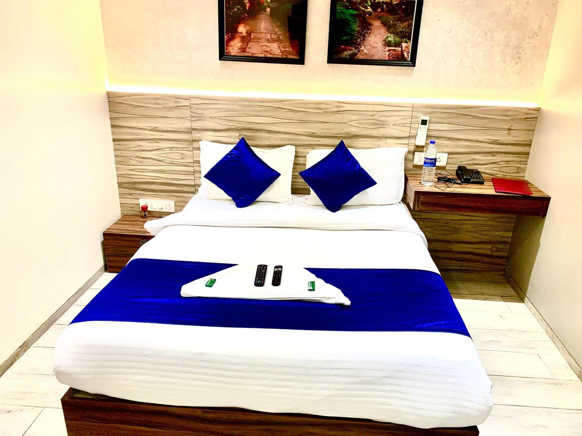 The Dream Residency Hotel Mumbai Bagian luar foto